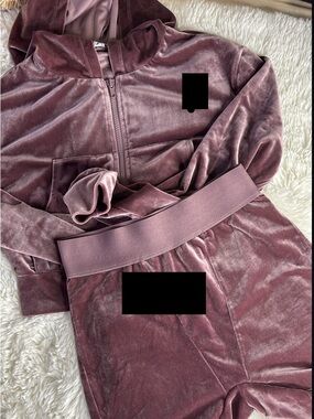 Mauve Velvet Hoodie & Jogger Set